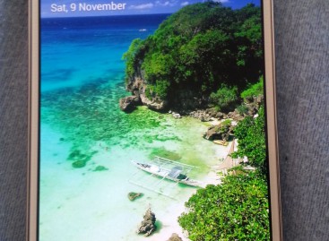 Samsung Galaxy Note 3: Travel Wallpaper Lockscreen